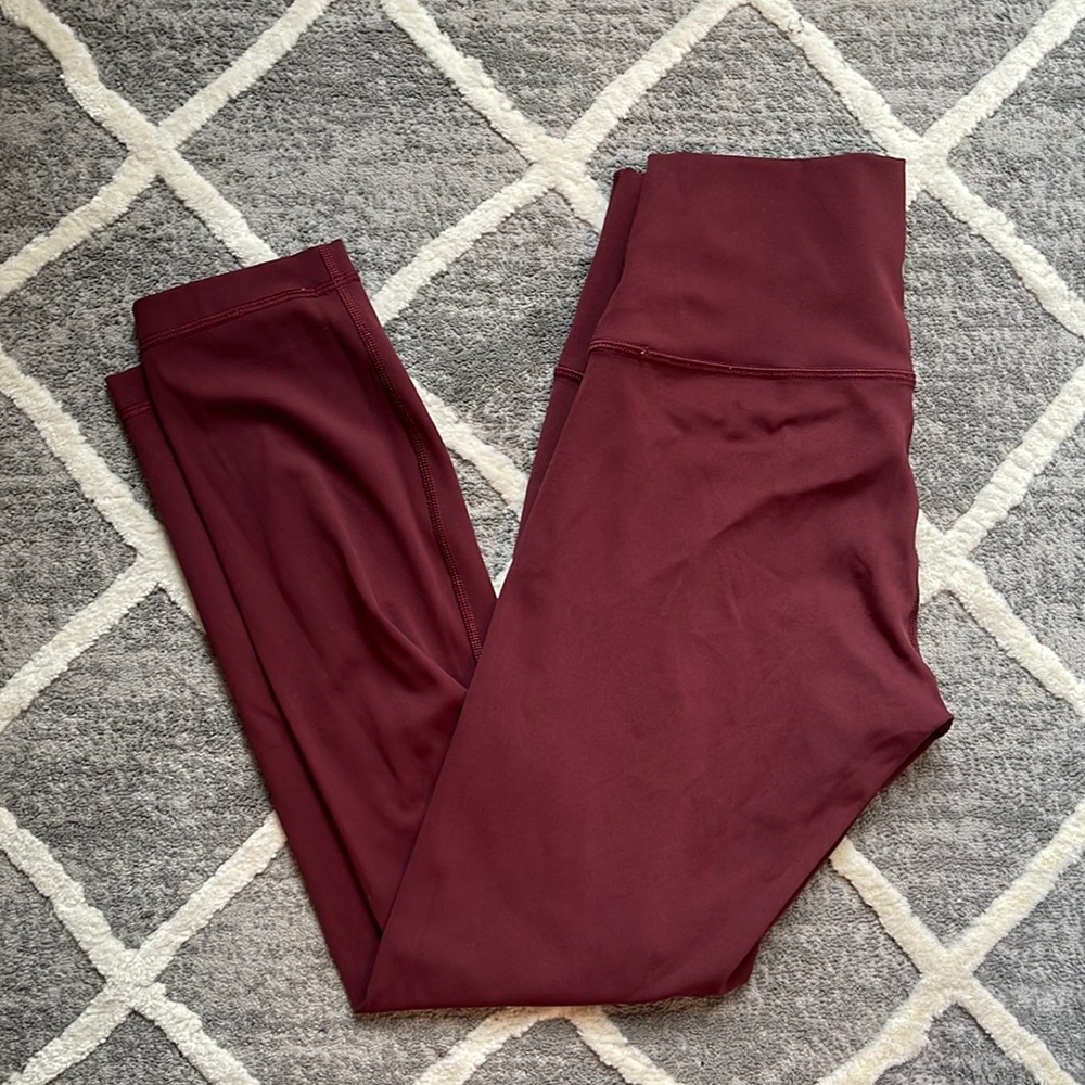 Lulu cropped leggings